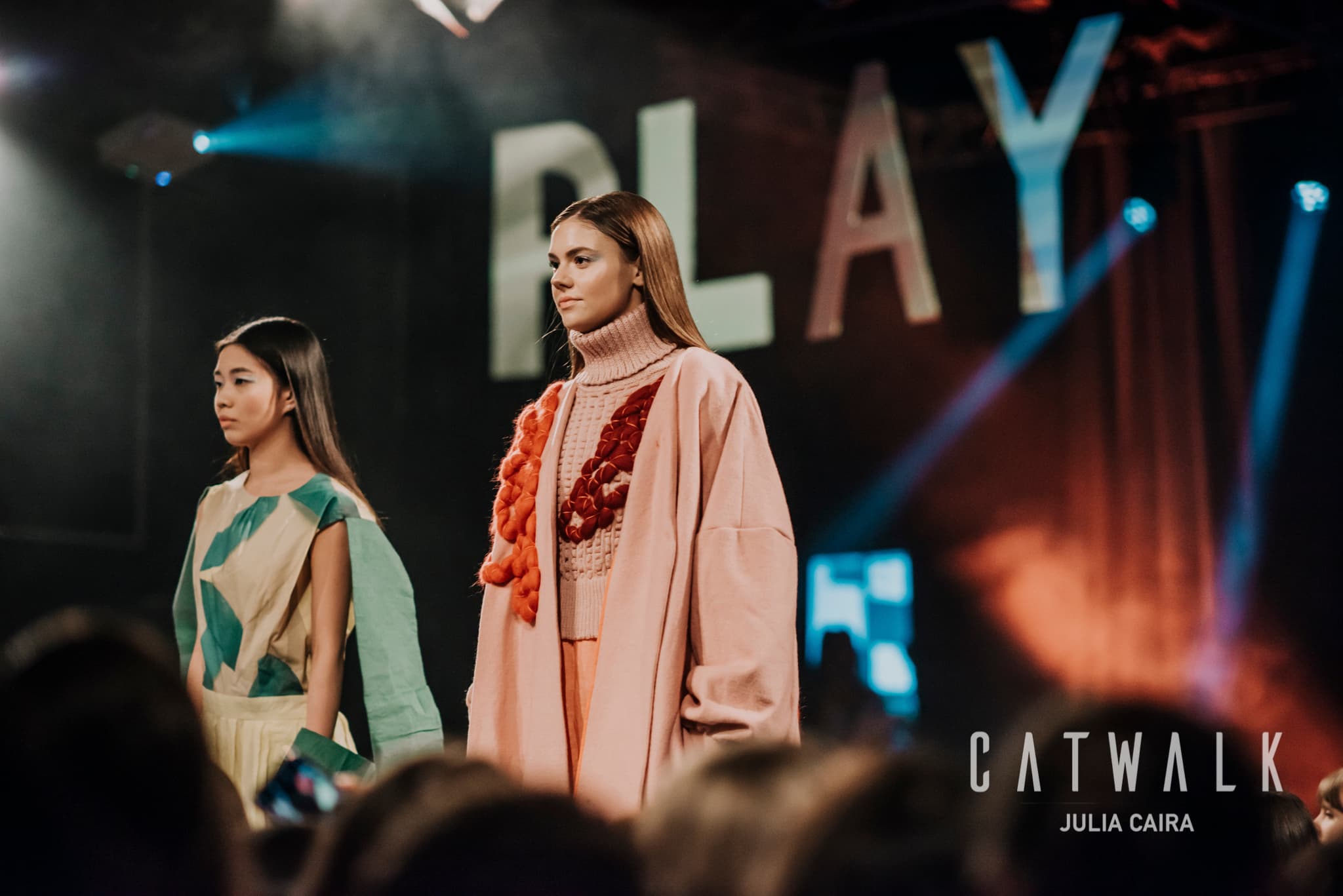 CATWALK20 — photograph 18 of 34