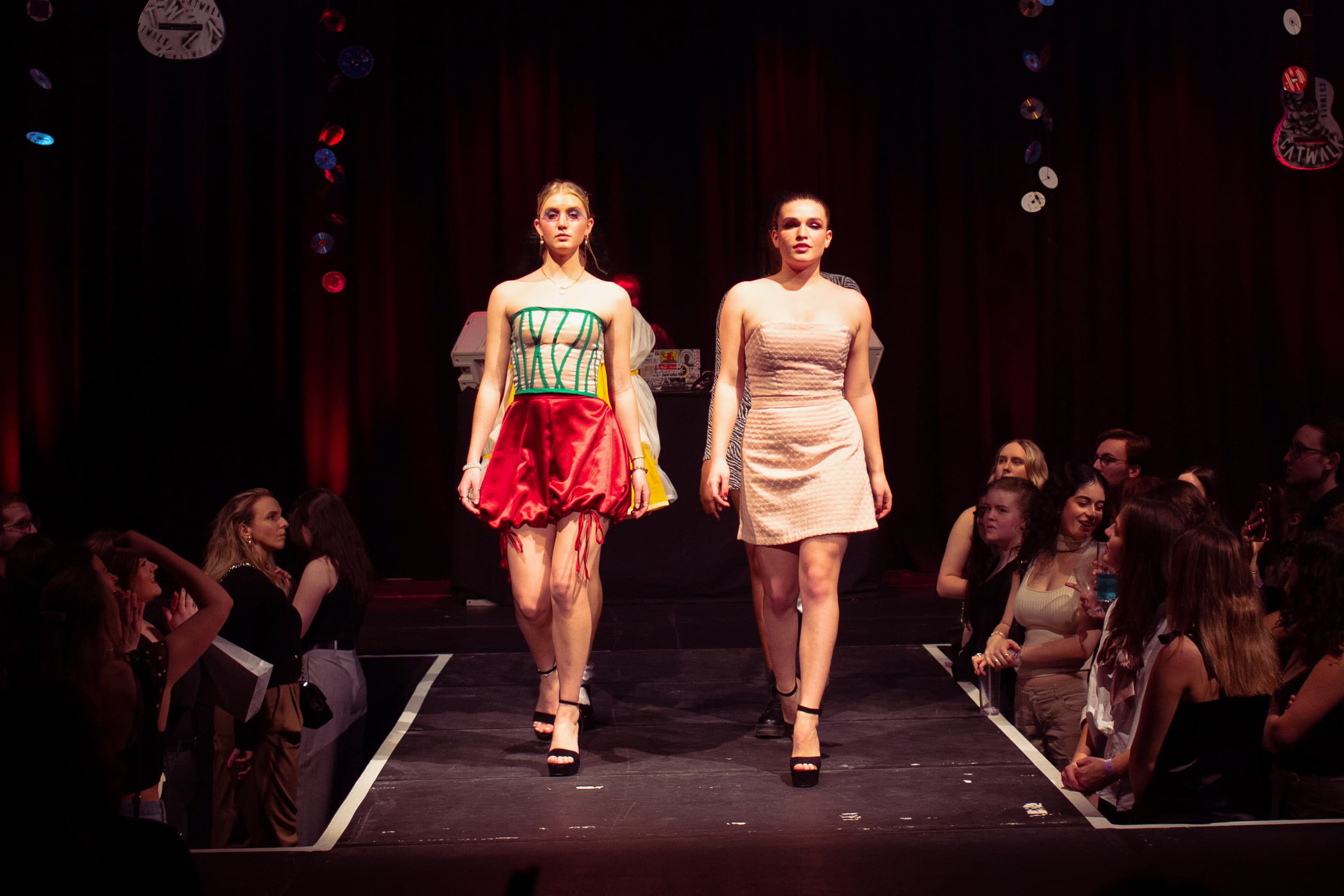 CATWALK24 — photograph 30 of 345