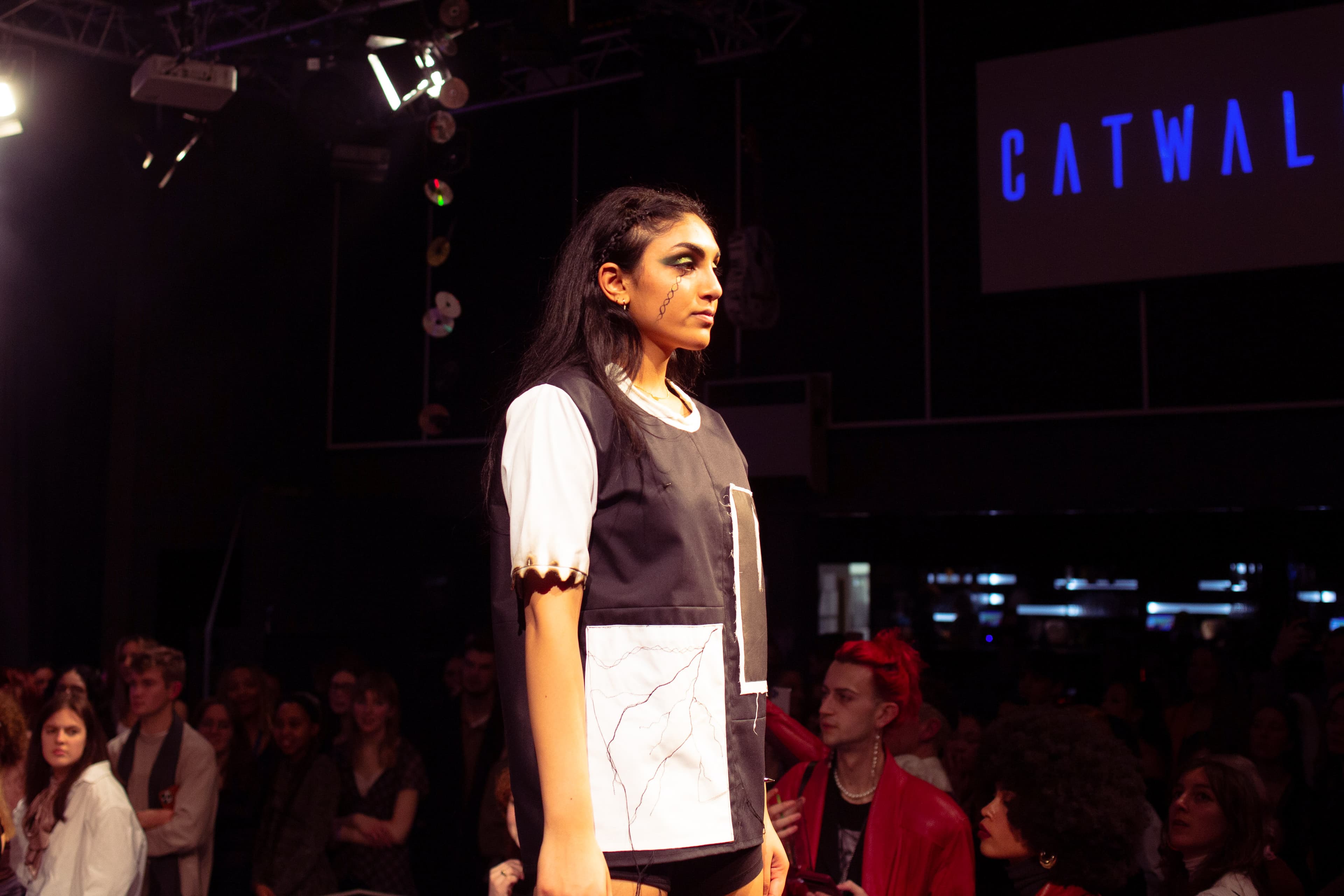 CATWALK24 — photograph 33 of 345