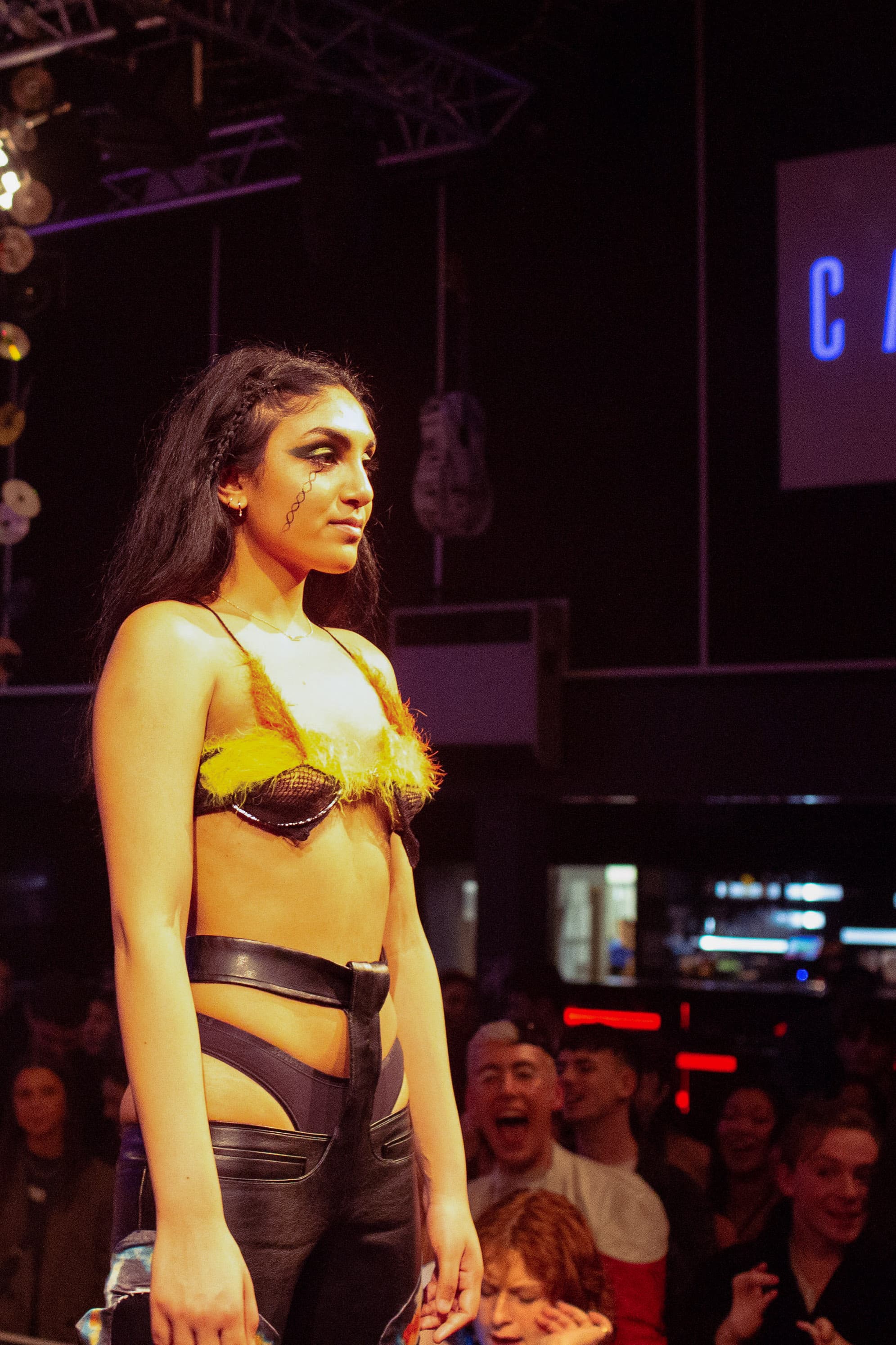 CATWALK24 — photograph 71 of 345