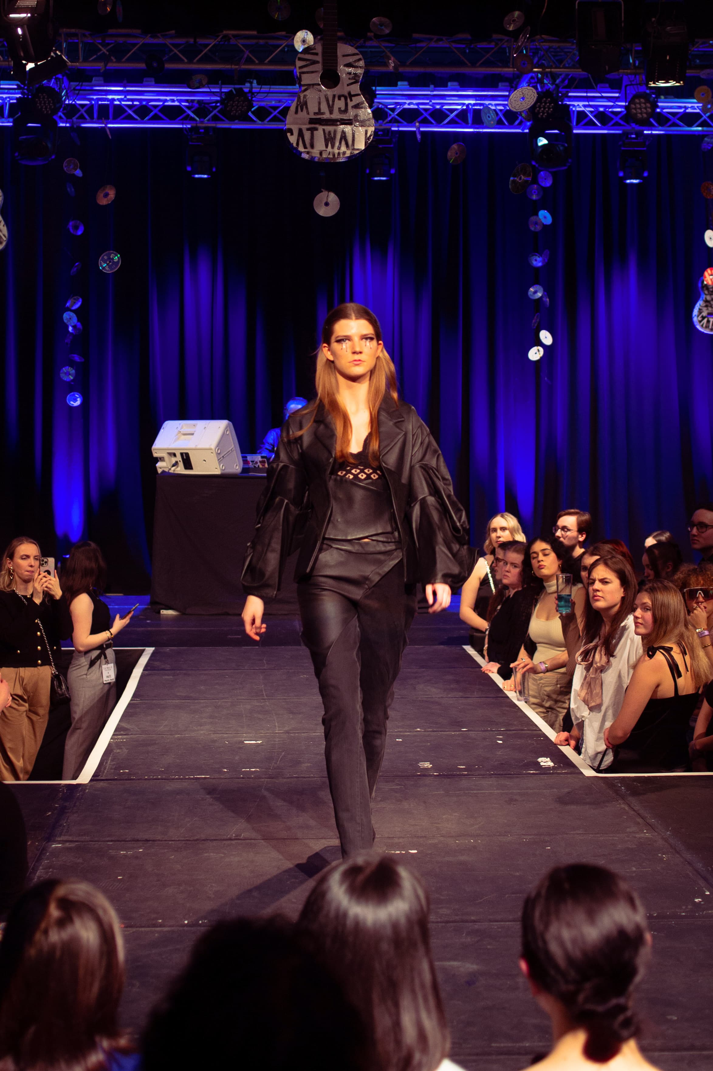 CATWALK24 — photograph 75 of 345