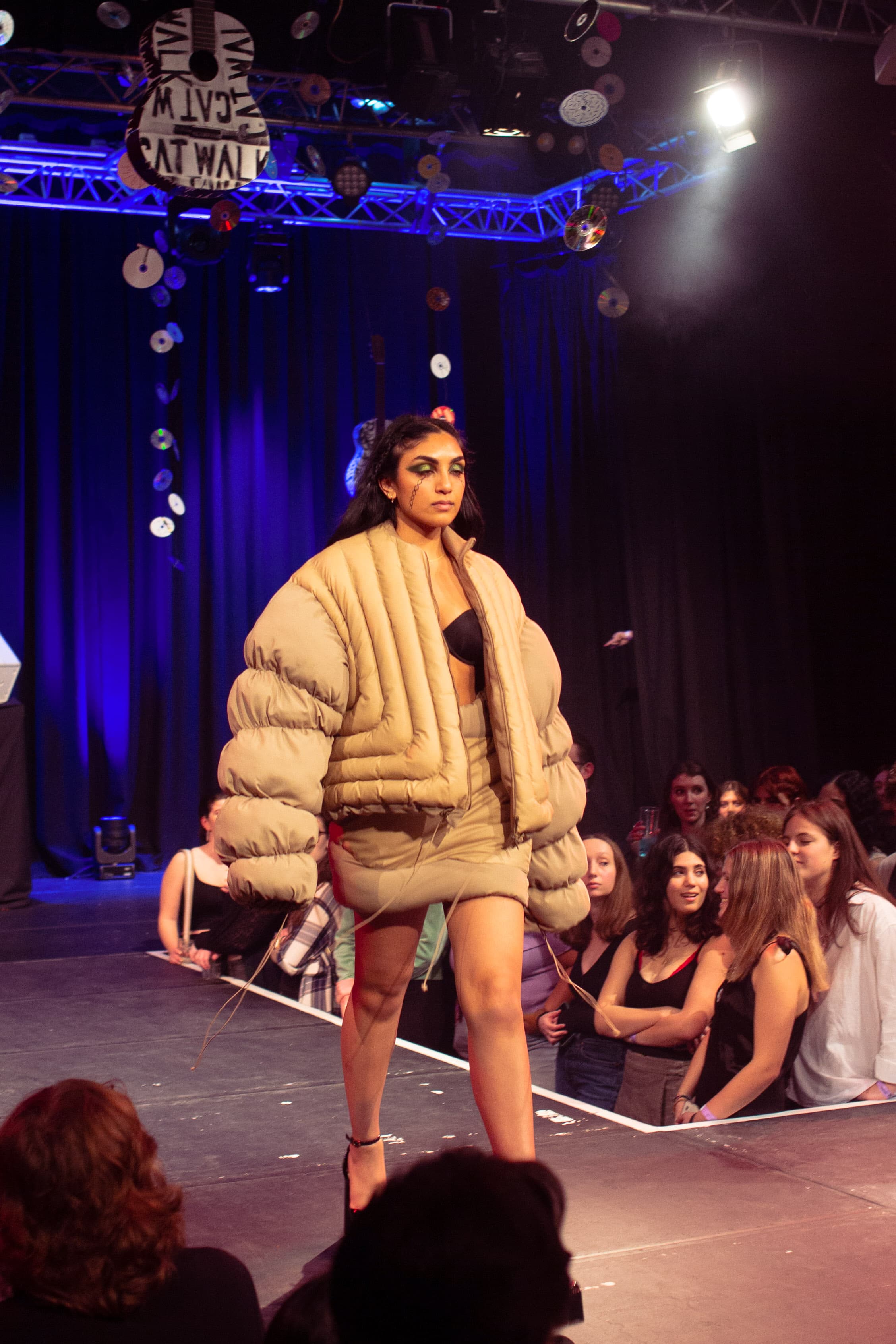 CATWALK24 — photograph 77 of 345