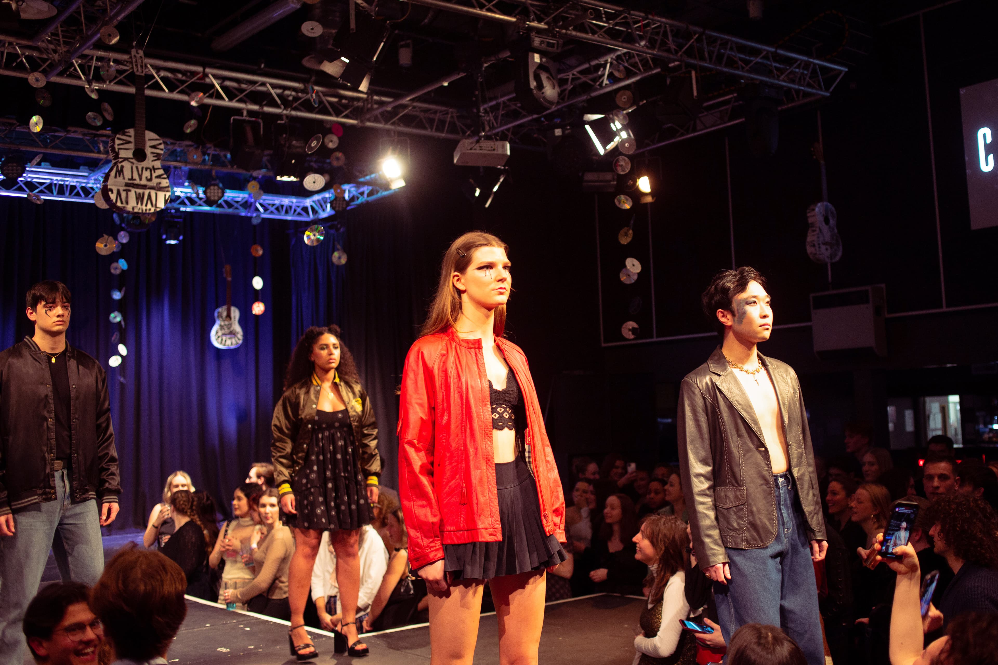 CATWALK24 — photograph 80 of 345