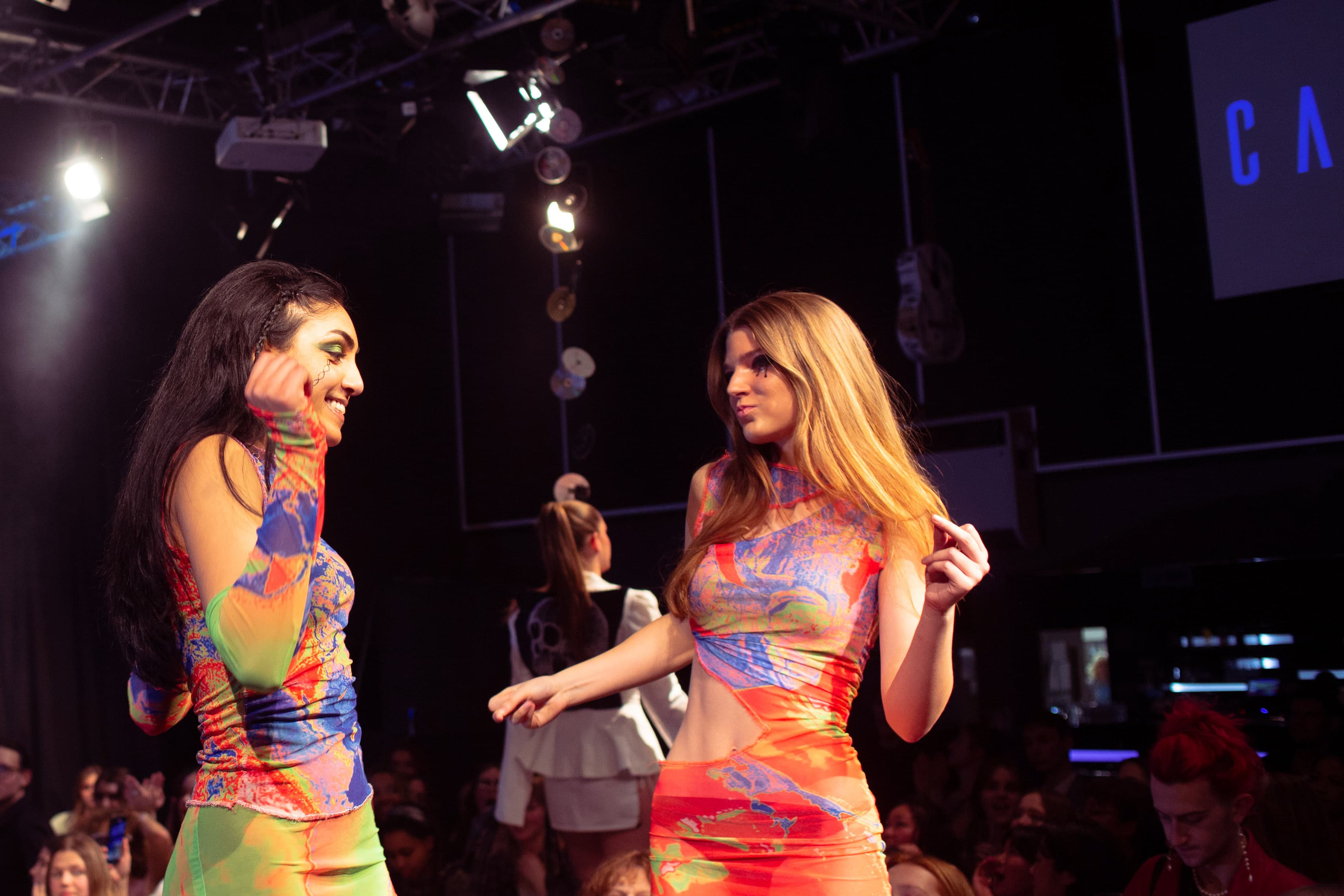 CATWALK24 — photograph 88 of 345
