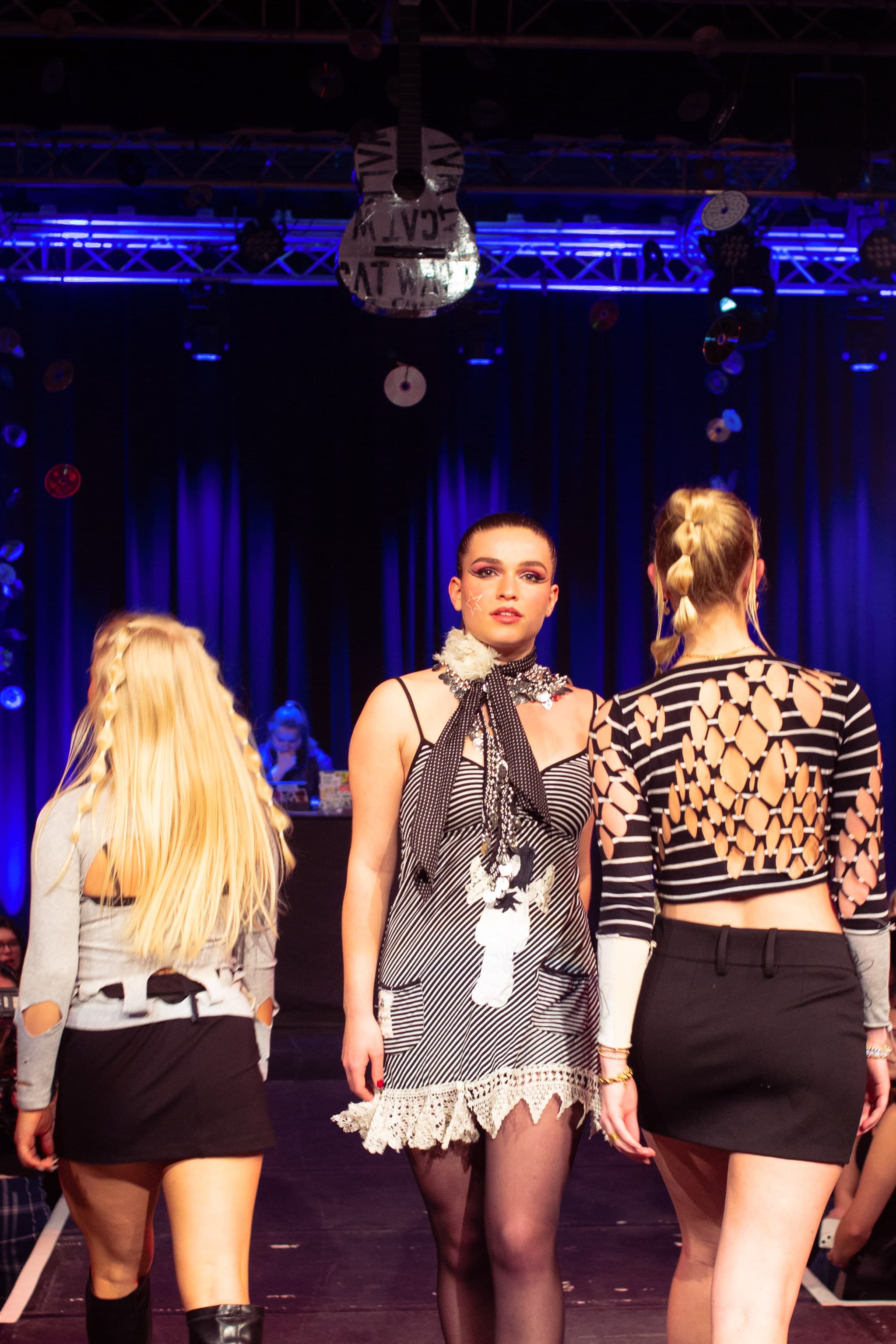 CATWALK24 — photograph 90 of 345