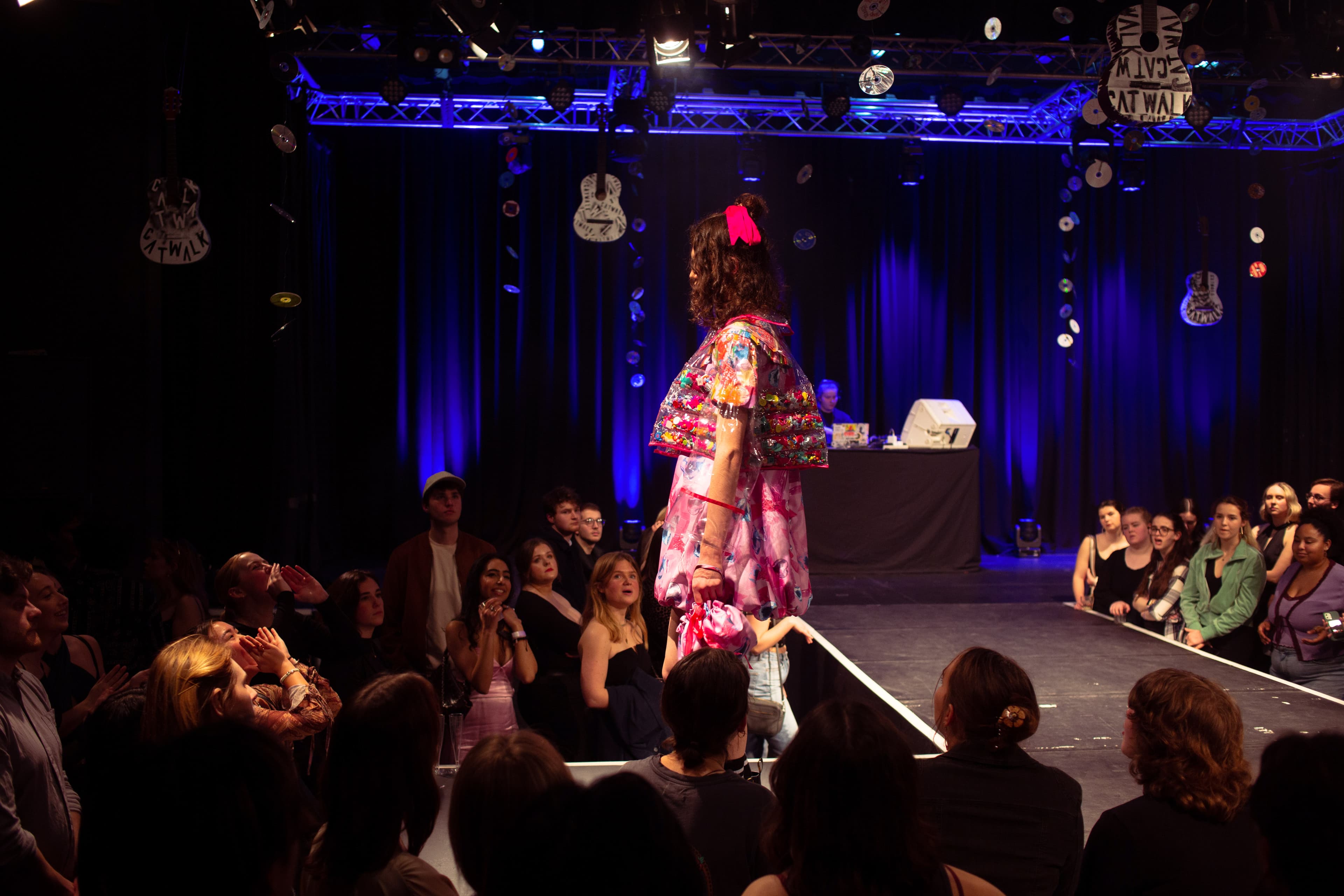 CATWALK24 — photograph 126 of 345