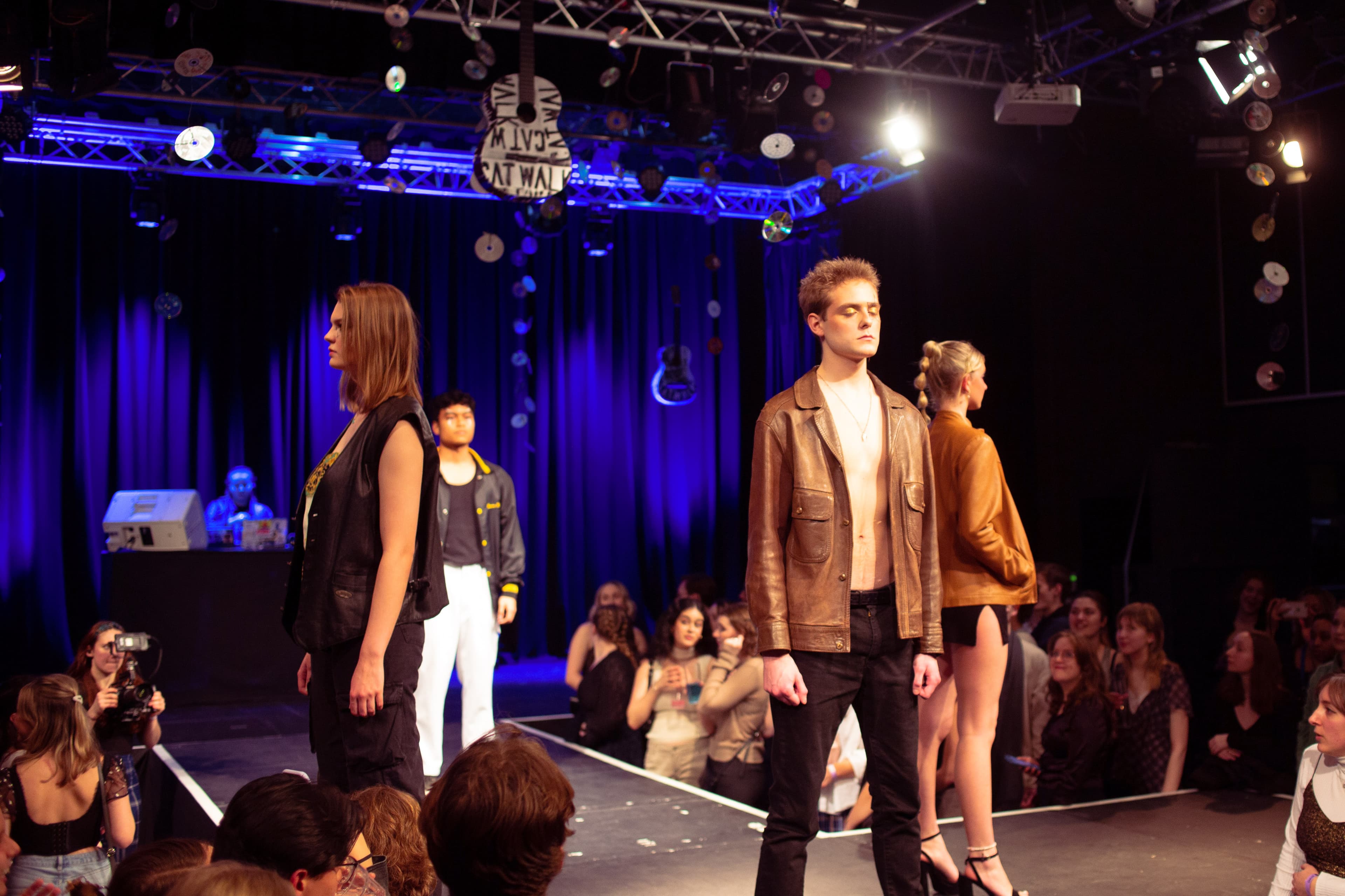 CATWALK24 — photograph 130 of 345
