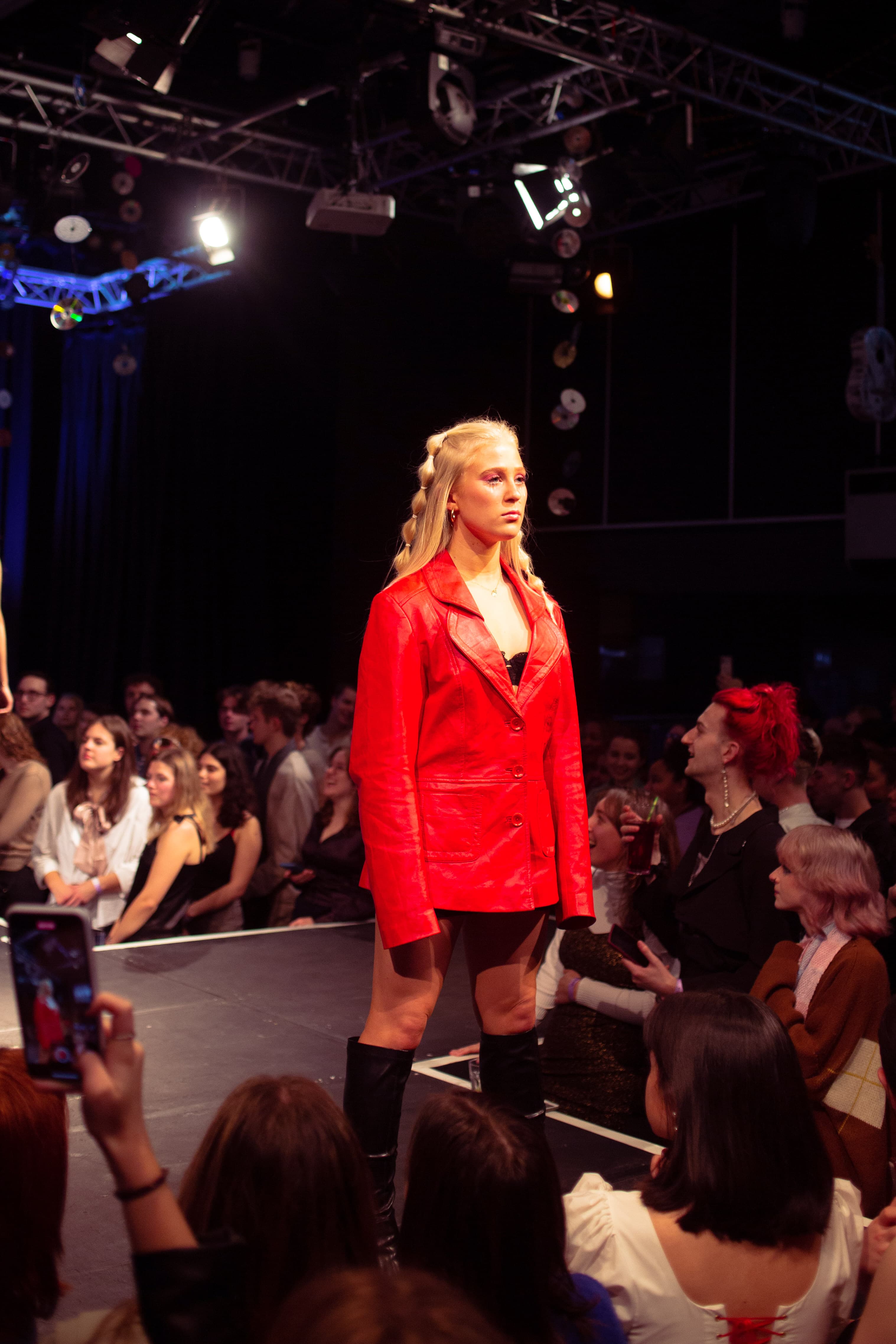 CATWALK24 — photograph 133 of 345