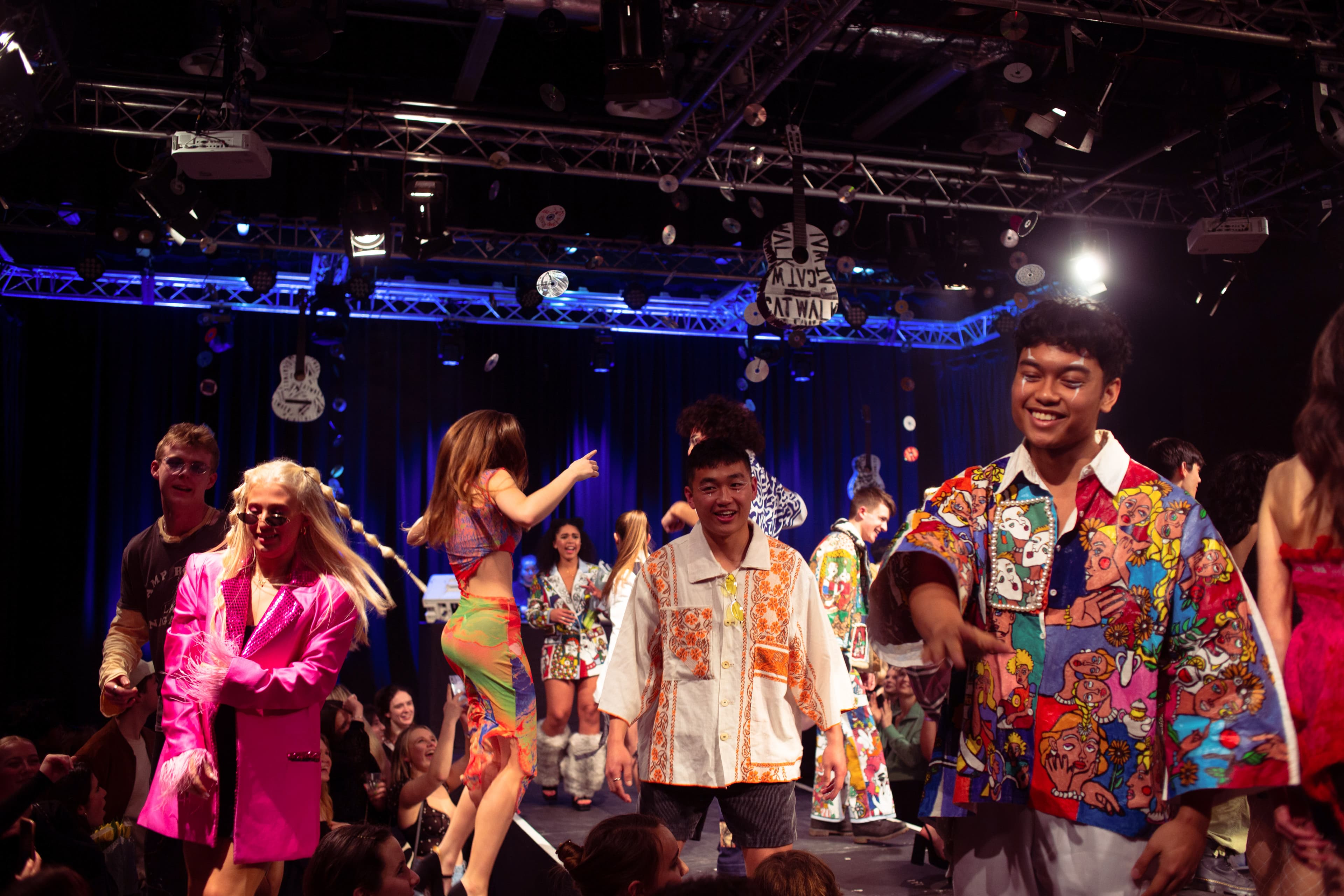 CATWALK24 — photograph 142 of 345