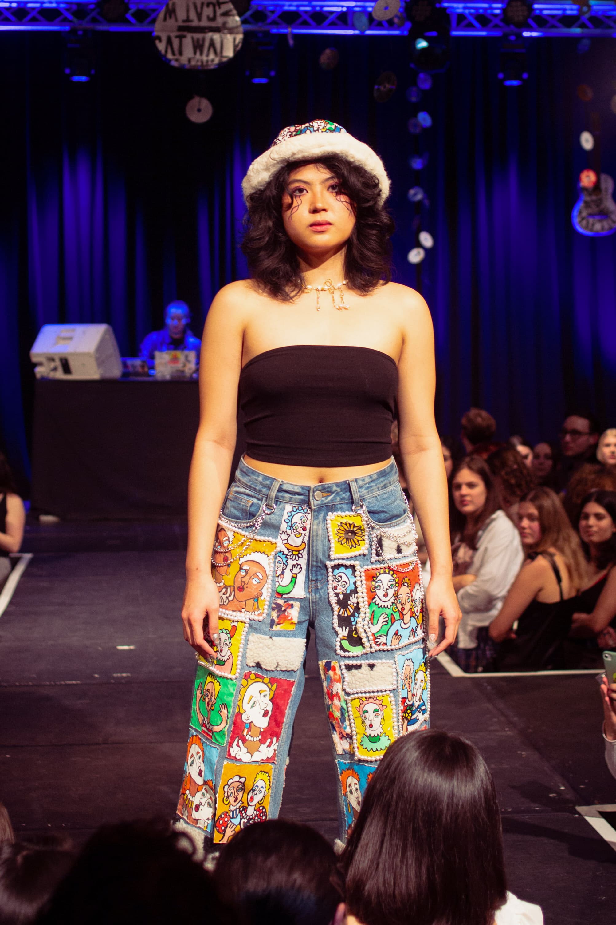 CATWALK24 — photograph 164 of 345