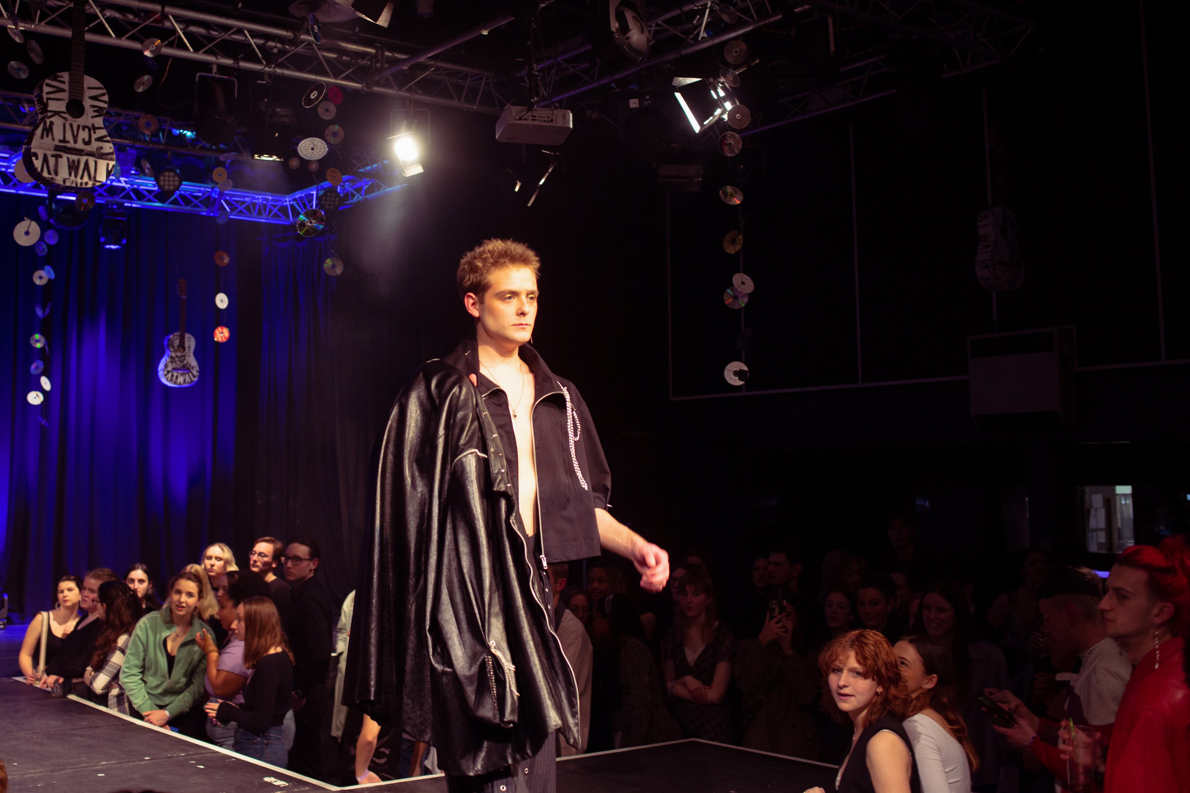 CATWALK24 — photograph 184 of 345
