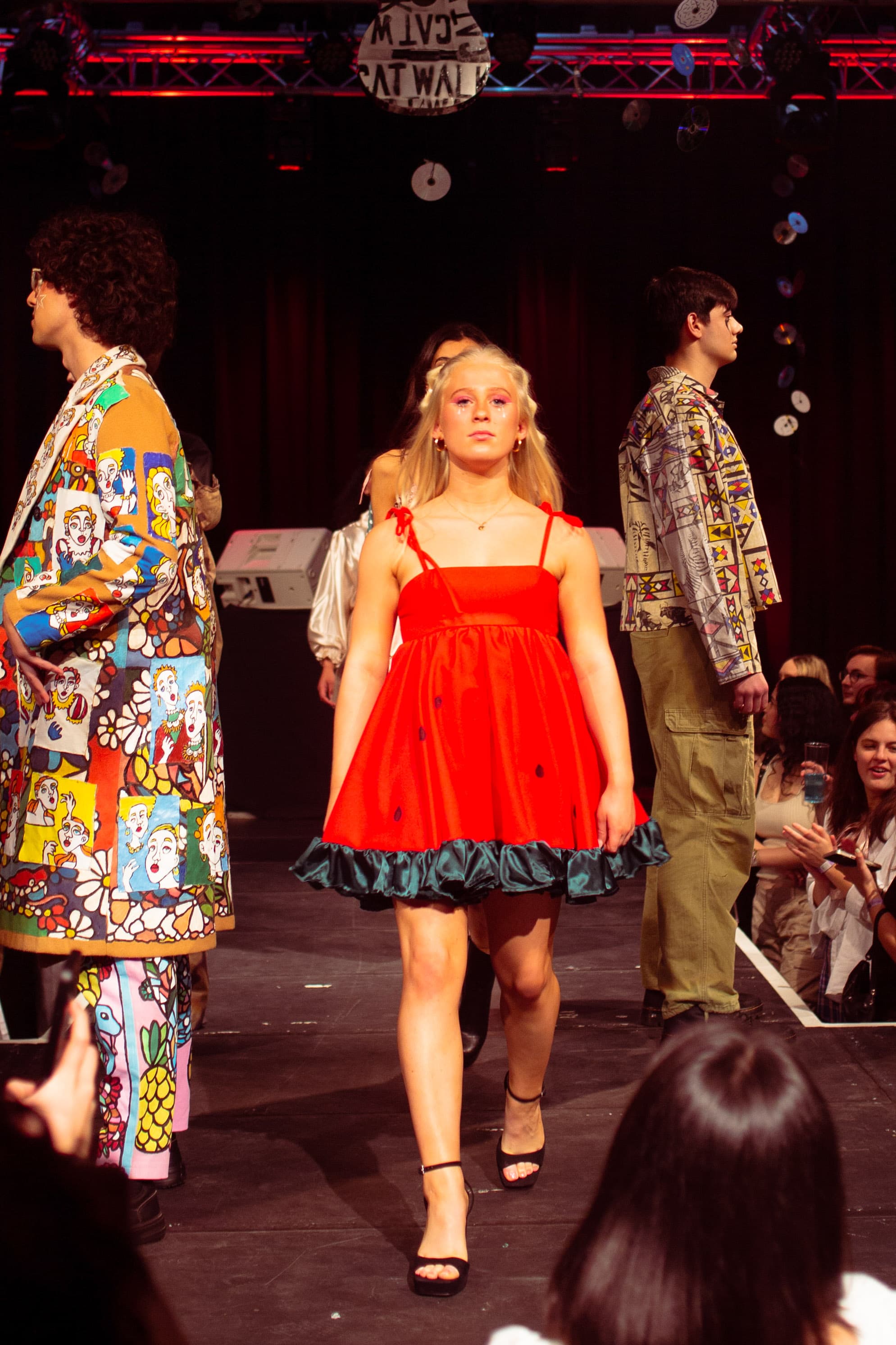 CATWALK24 — photograph 232 of 345