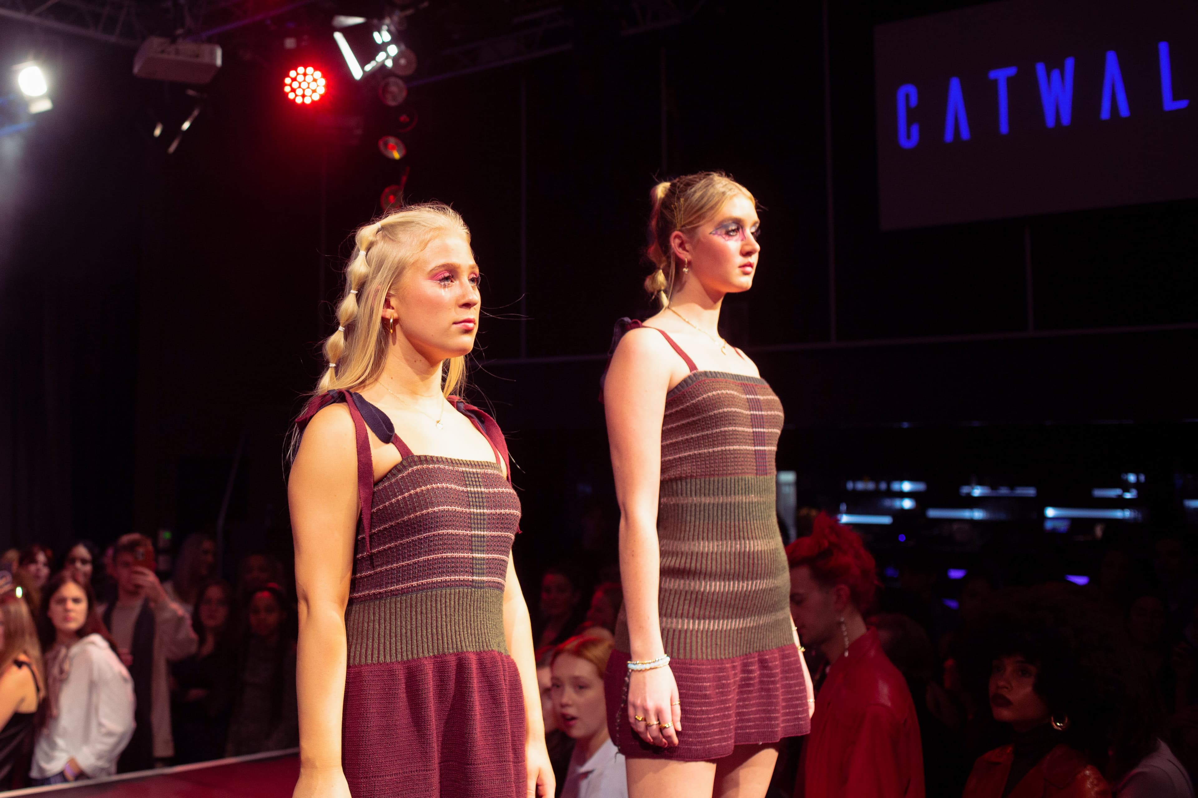 CATWALK24 — photograph 233 of 345