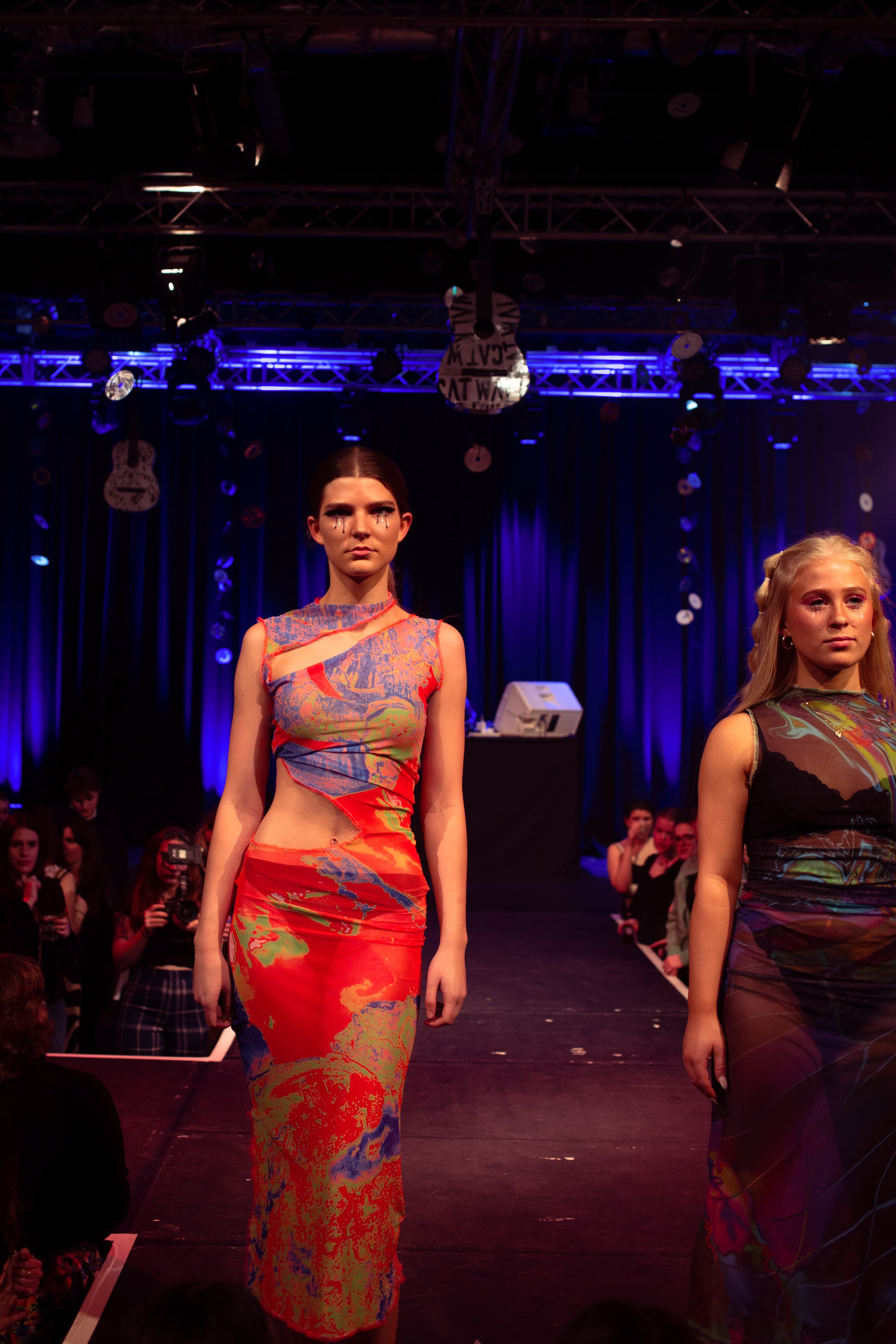 CATWALK24 — photograph 241 of 345