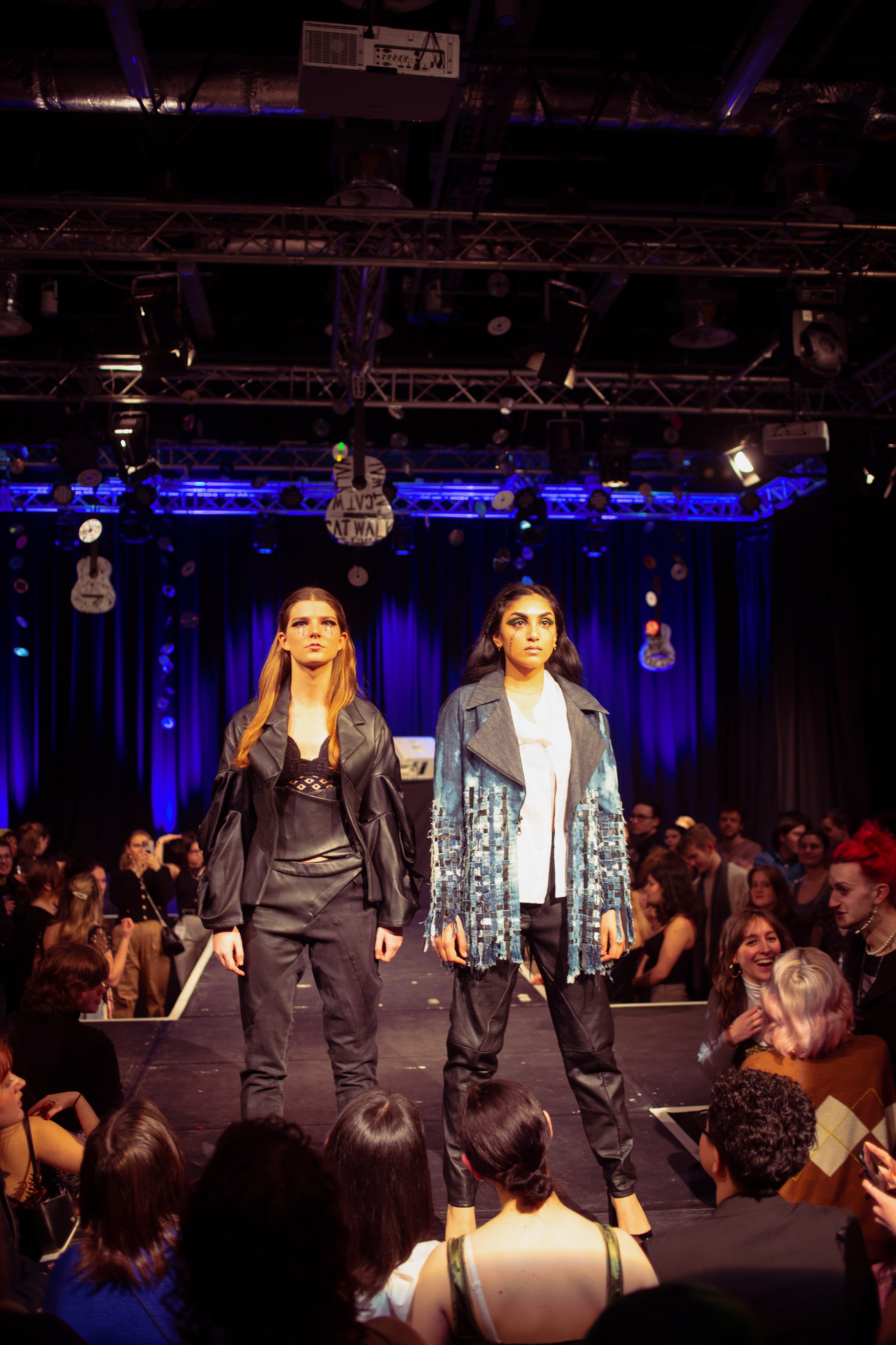 CATWALK24 — photograph 253 of 345