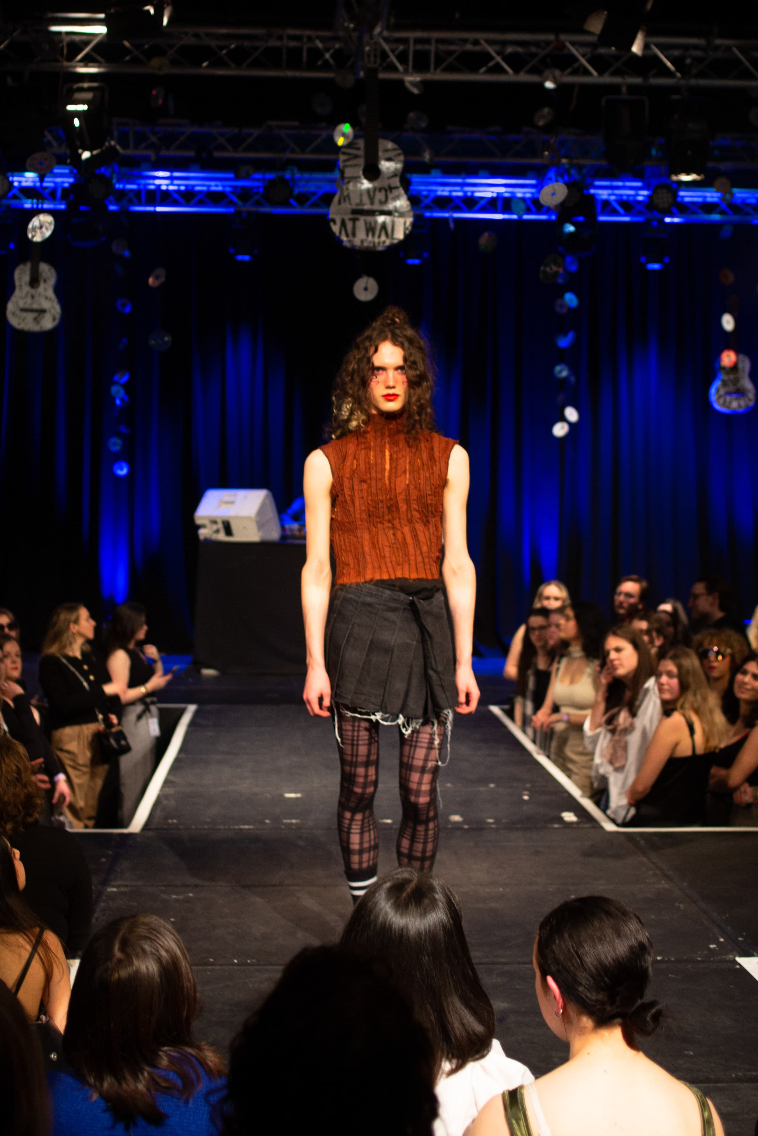 CATWALK24 — photograph 284 of 345