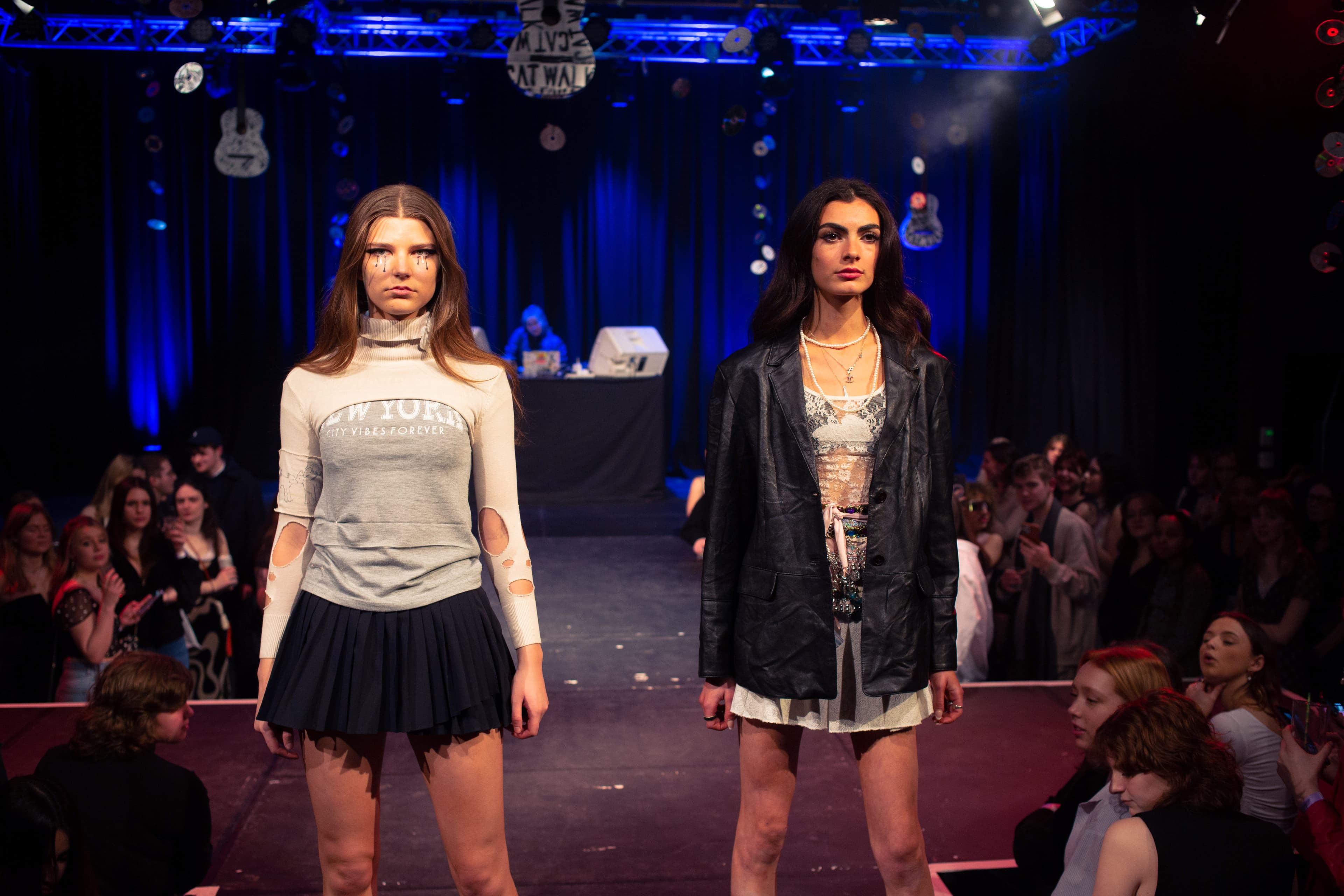 CATWALK24 — photograph 295 of 345