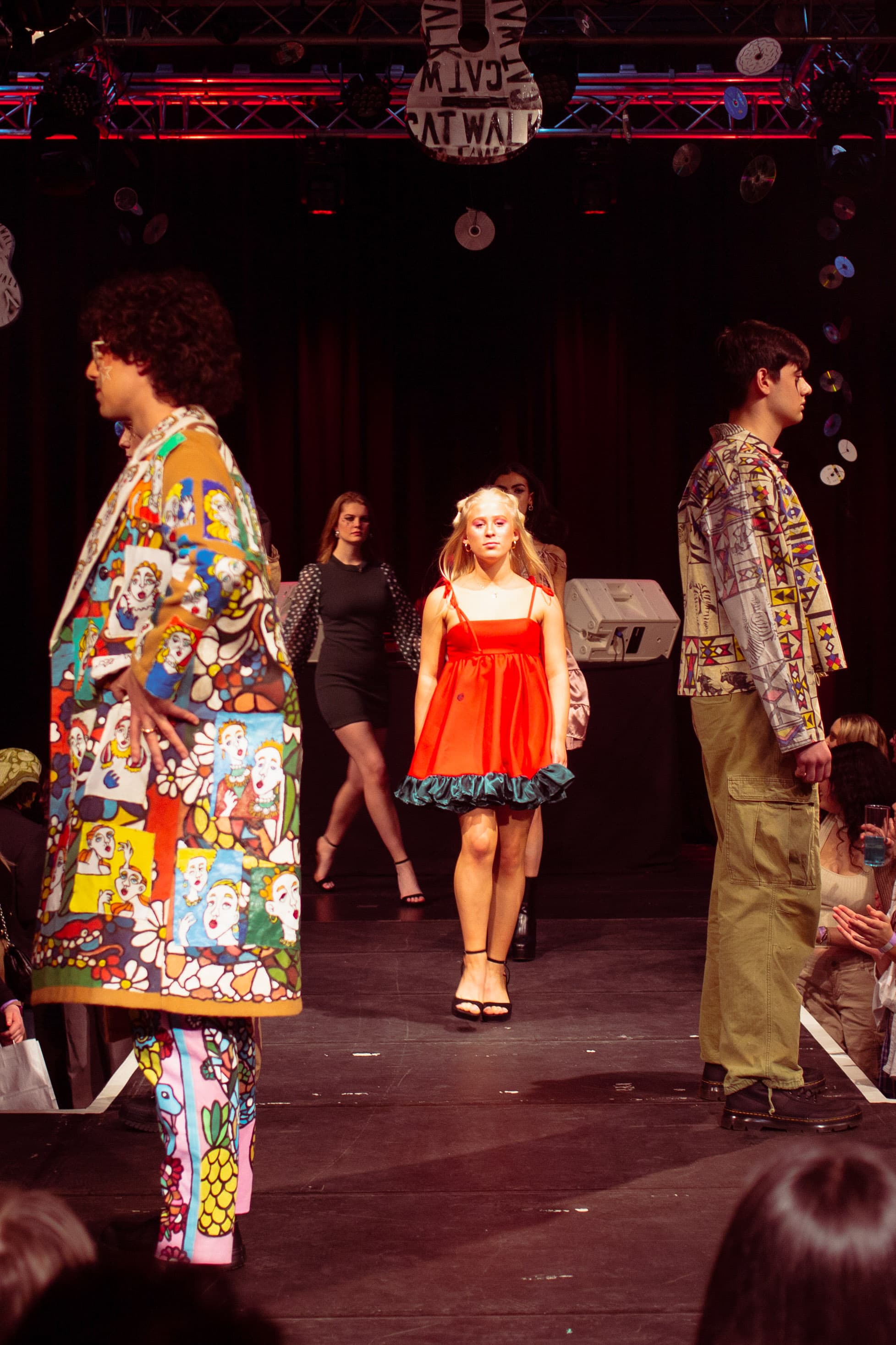 CATWALK24 — photograph 298 of 345