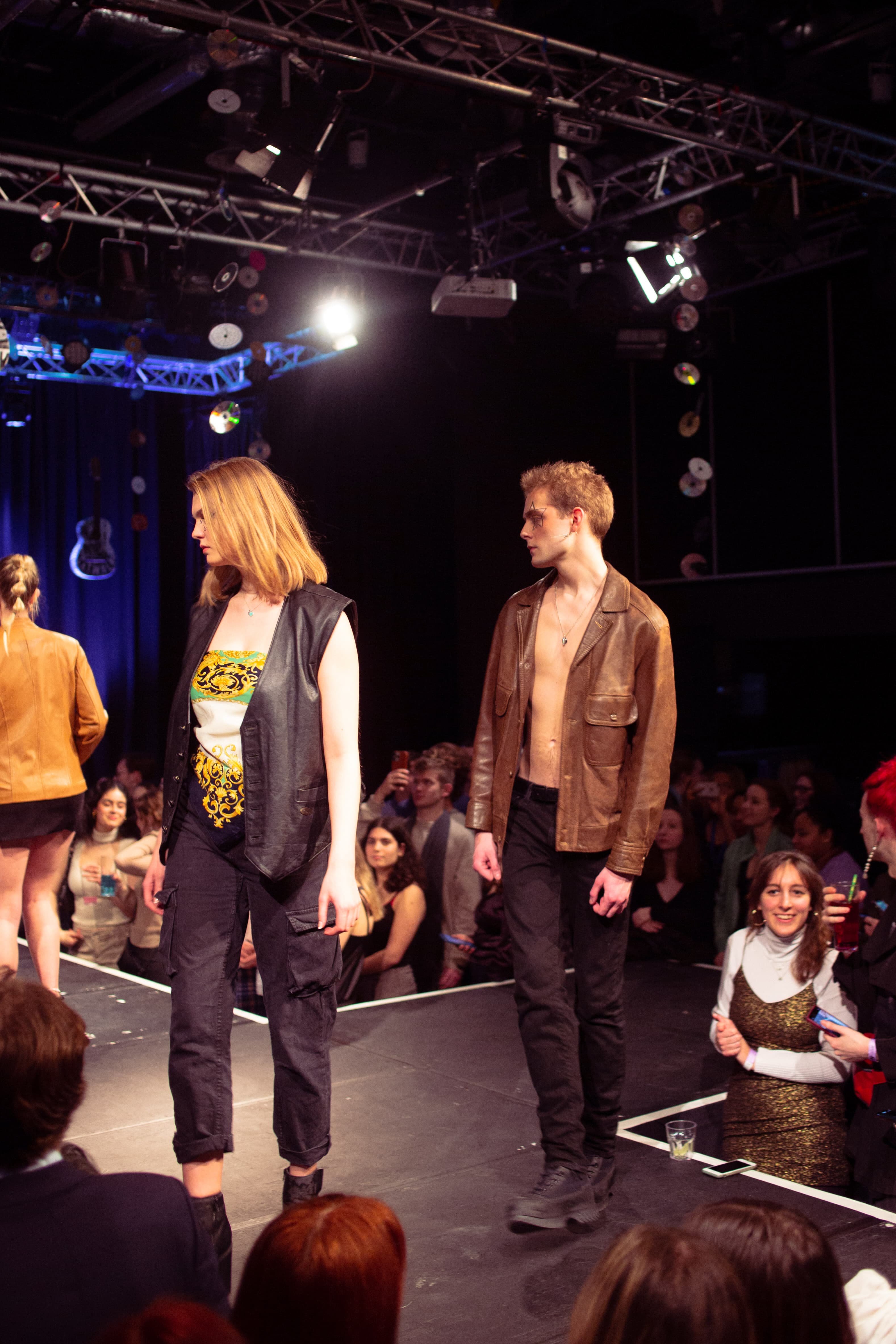 CATWALK24 — photograph 301 of 345