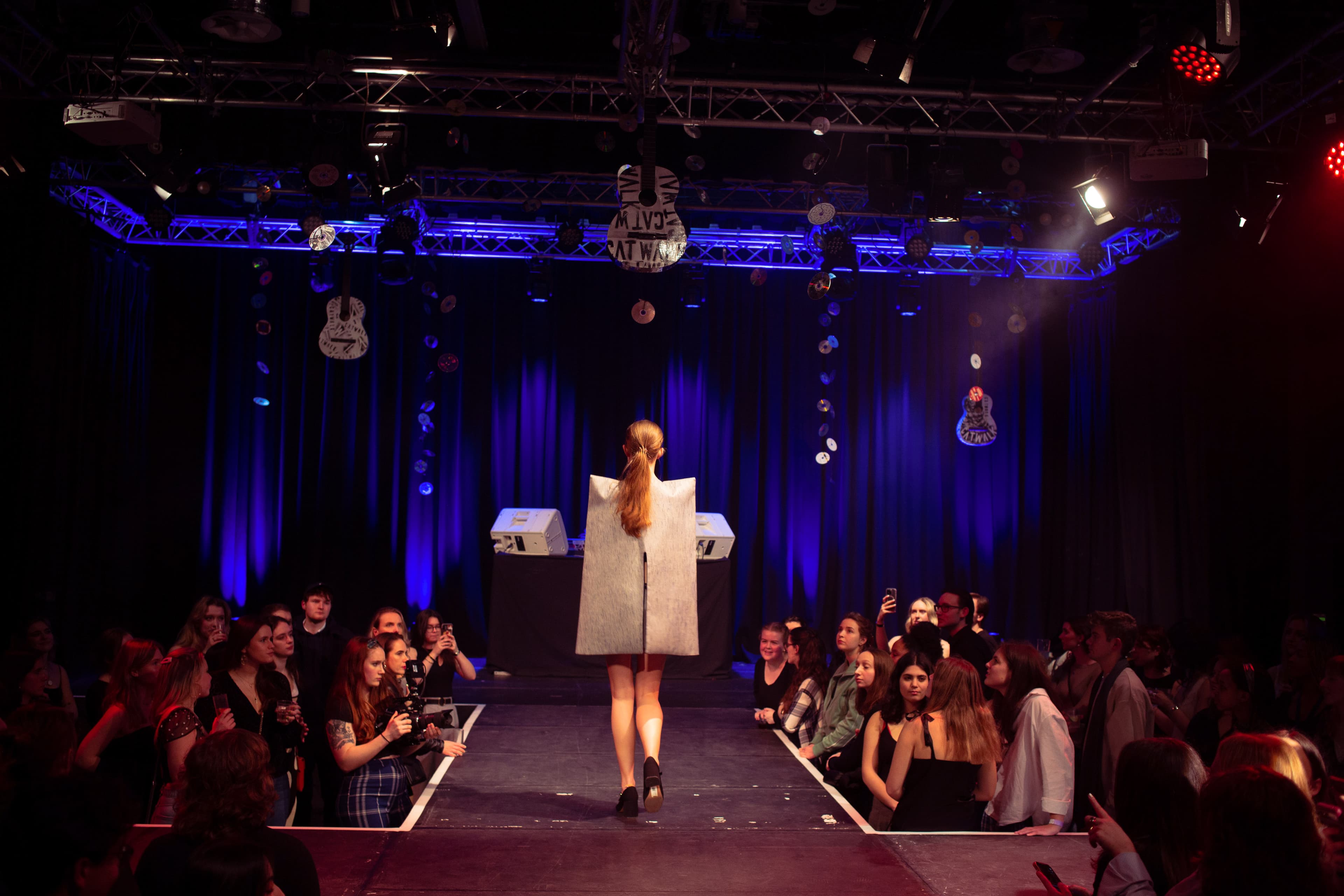 CATWALK24 — photograph 306 of 345
