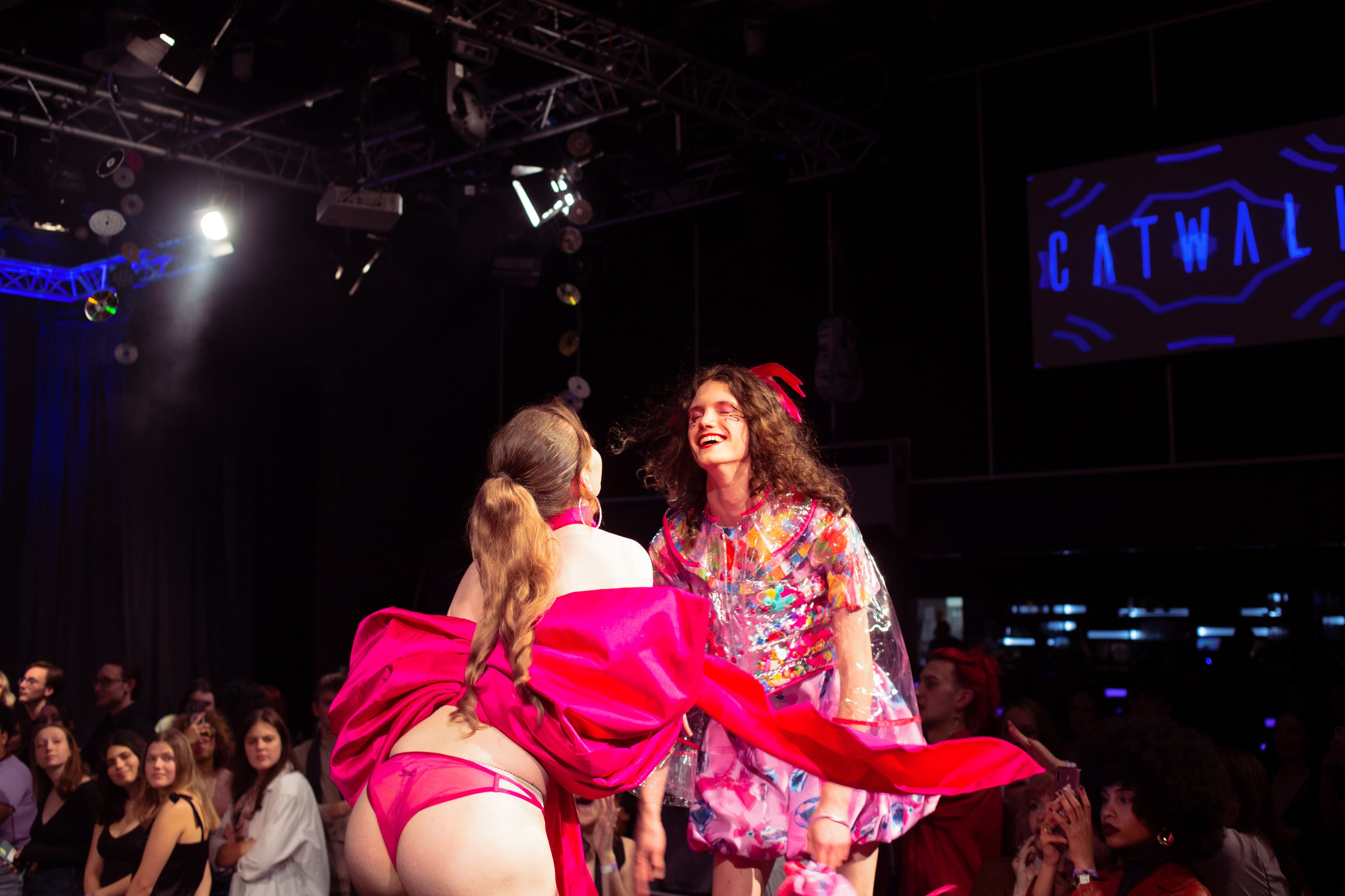 CATWALK24 — photograph 345 of 345