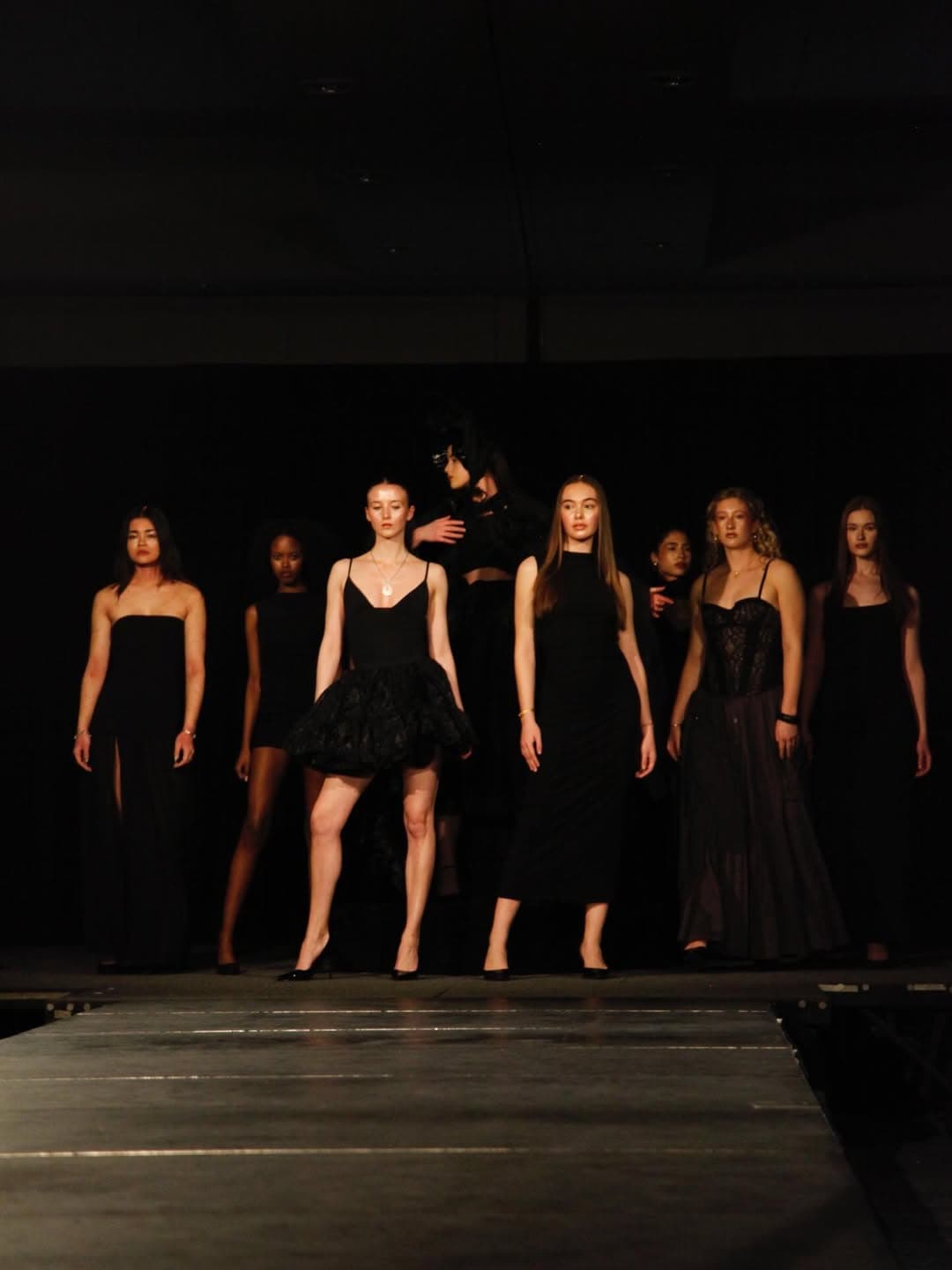 CATWALK26 — photograph 32 of 61