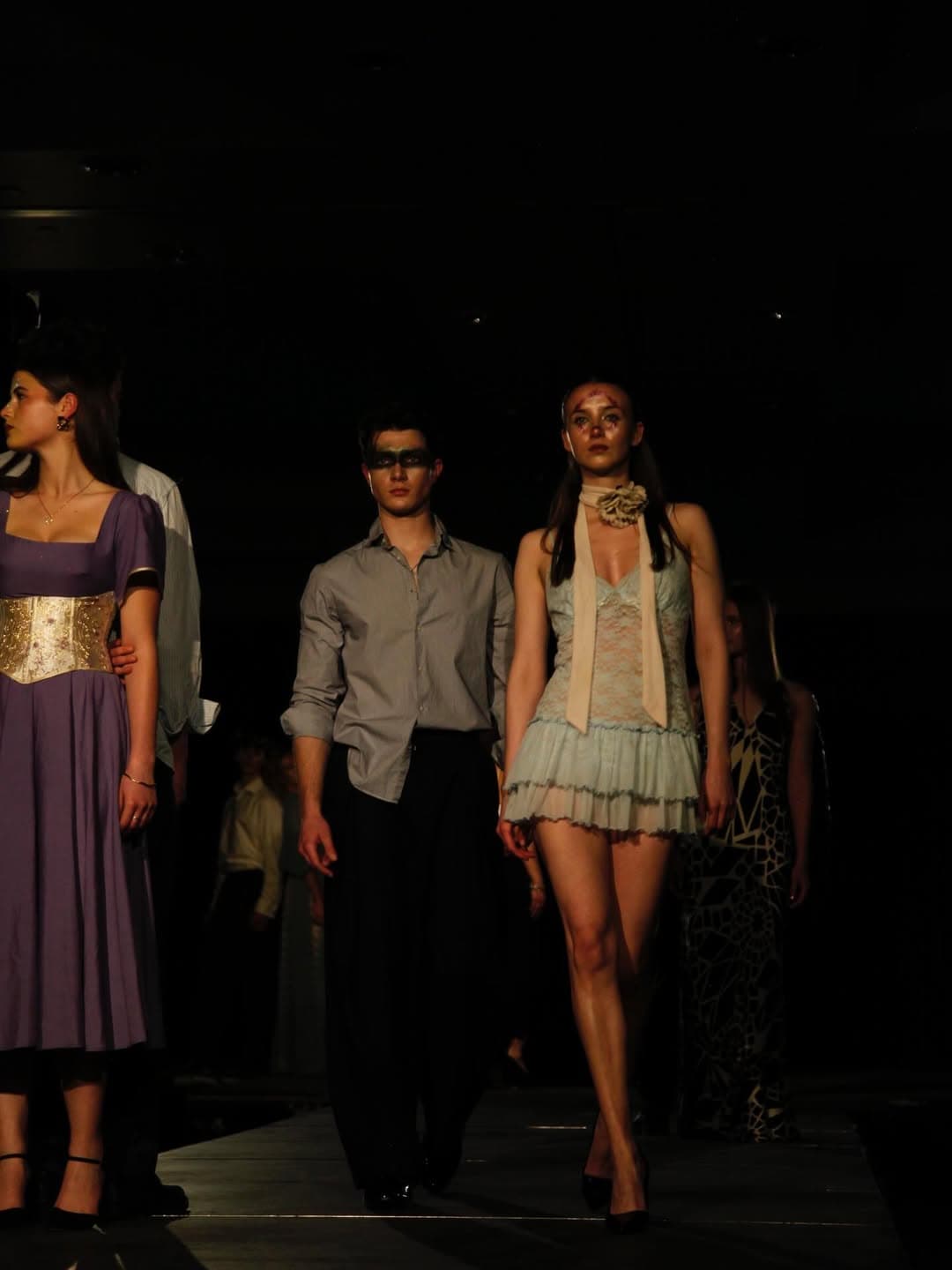 CATWALK26 — photograph 41 of 61